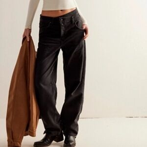 Free People | Mid Rise Slim Straight Black Jeans | Sz 28 | NWT |  We The Free